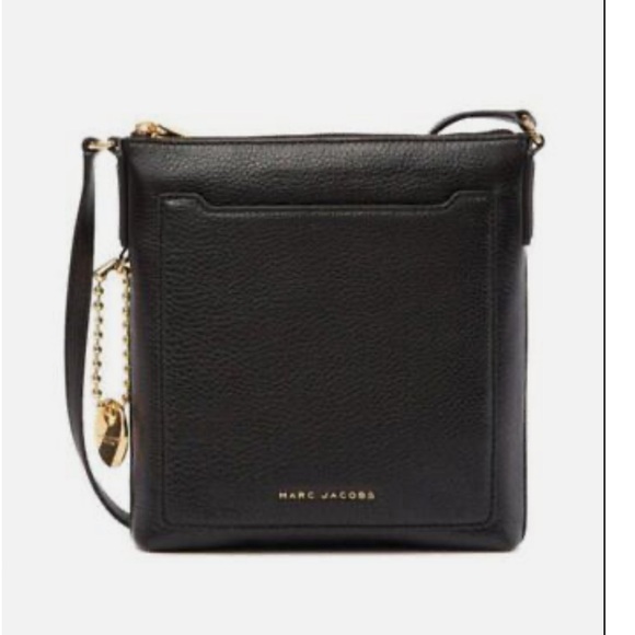 Marc Jacobs Handbags - Marc Jacobs Black leather crossbody bag! NWOT